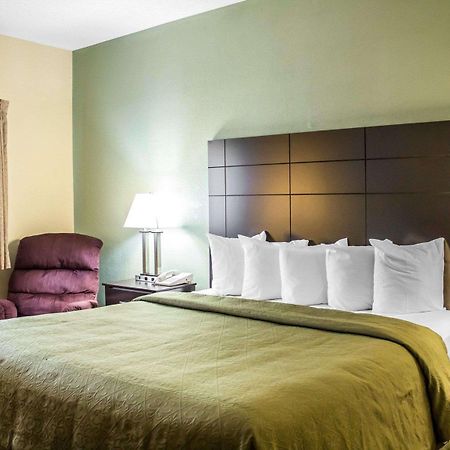Inn Минокуа Екстериор снимка