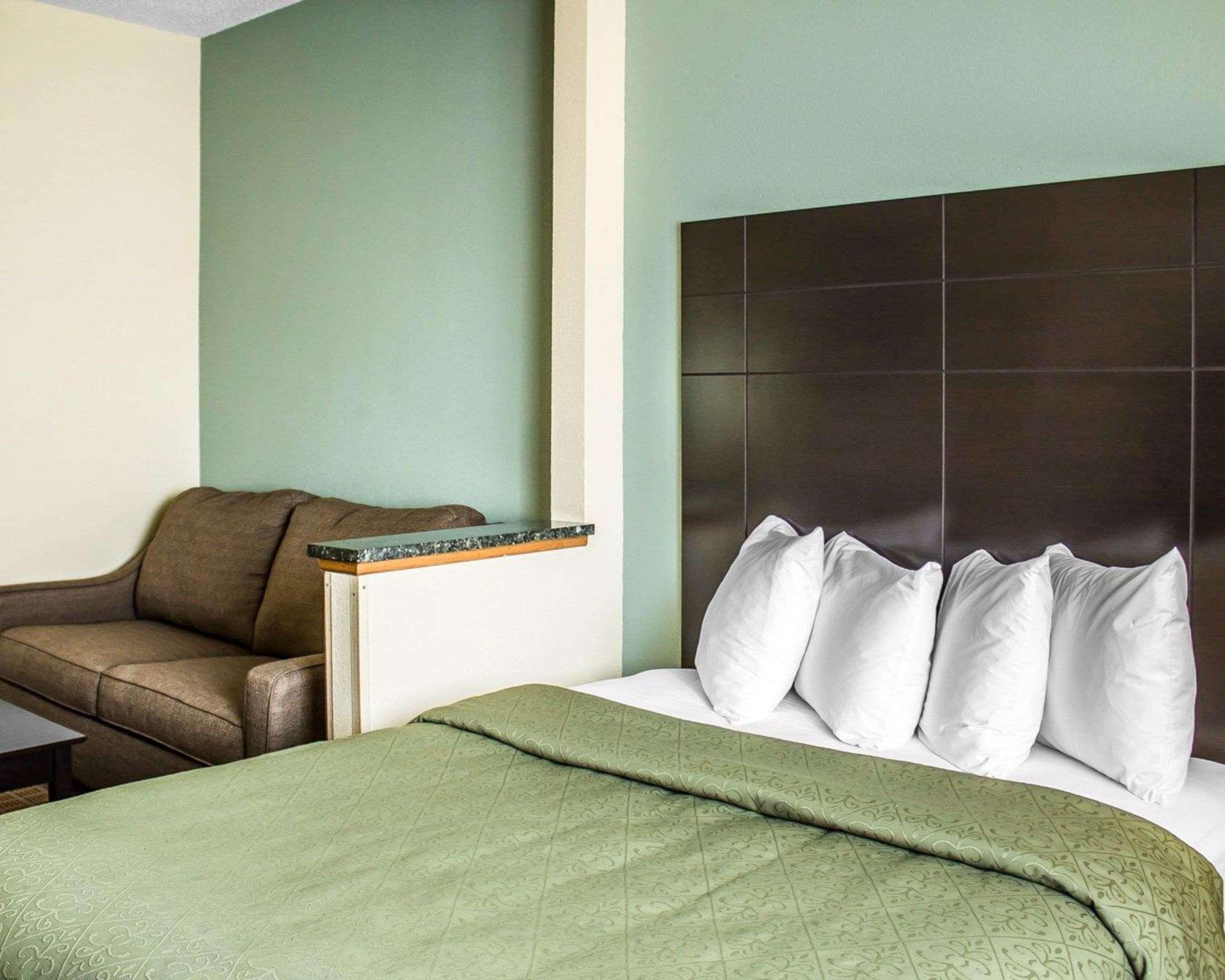 Inn Минокуа Екстериор снимка